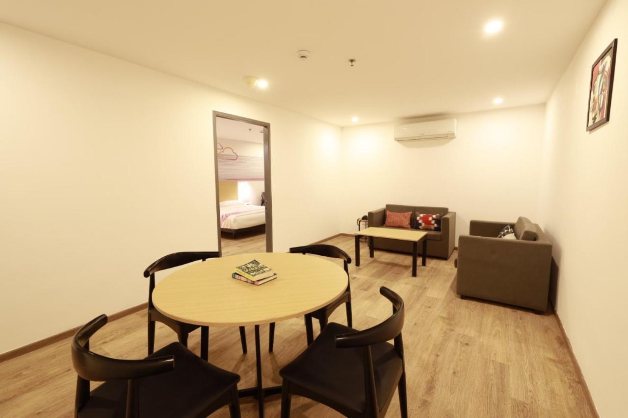 Ginger Ahmedabad Rto Circle Hotel Exterior photo